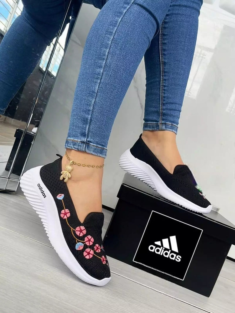 Zapatillas AD Bordado
