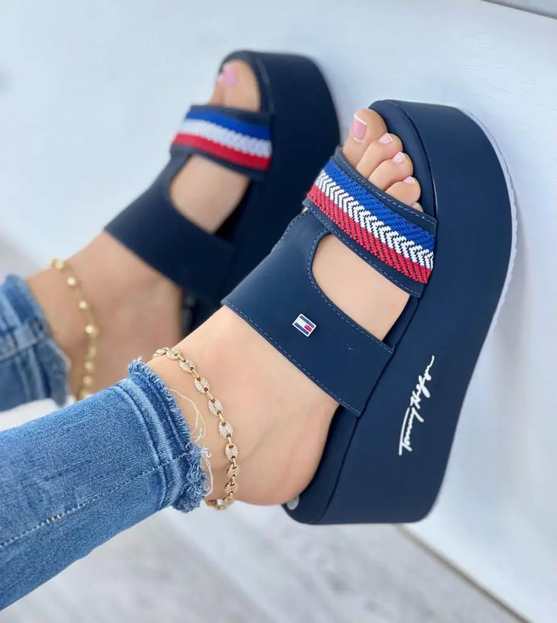 Sandalia TY Plataforma